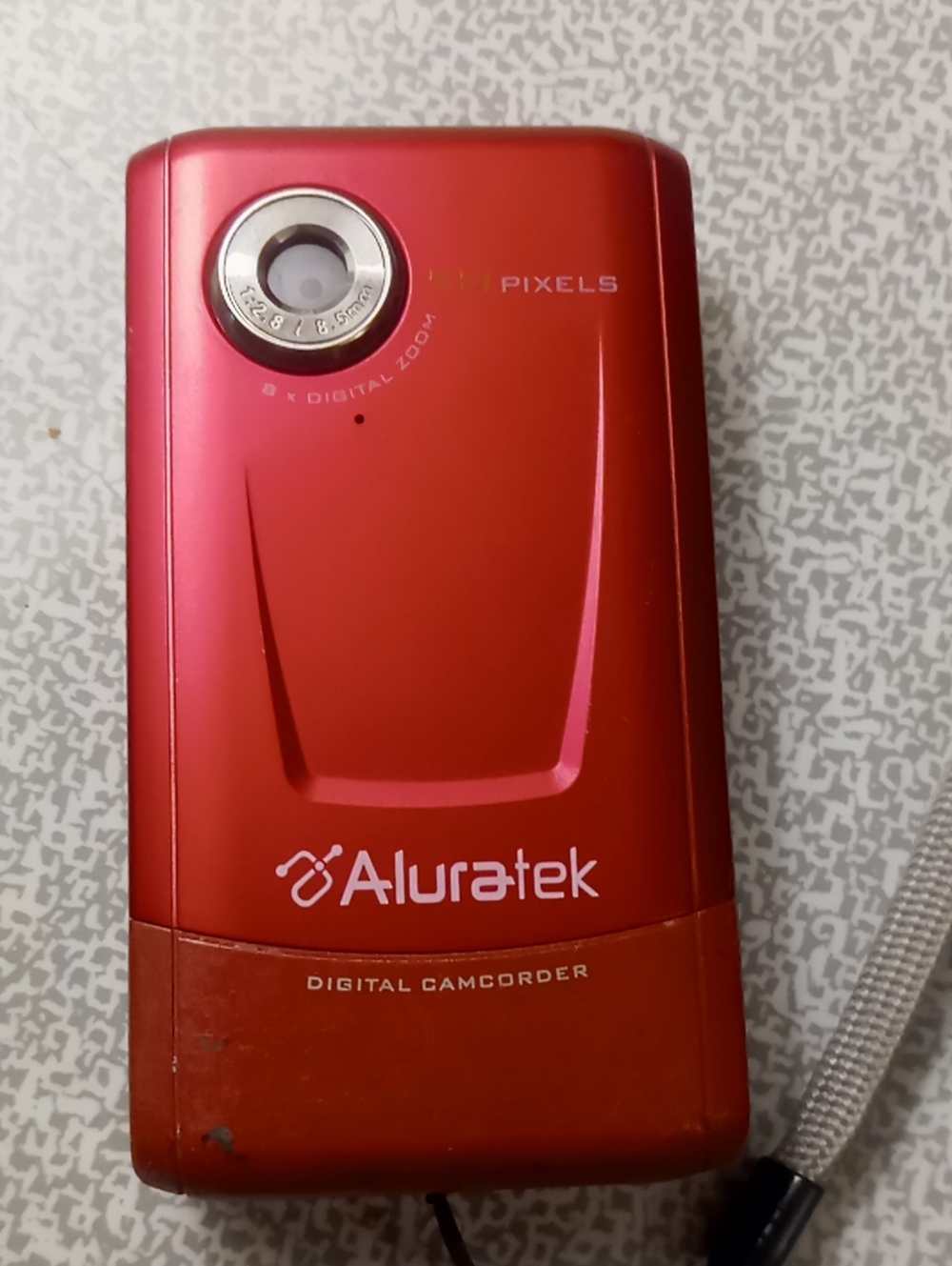 AluraTek Portable Compact Digital Video Camcorder
